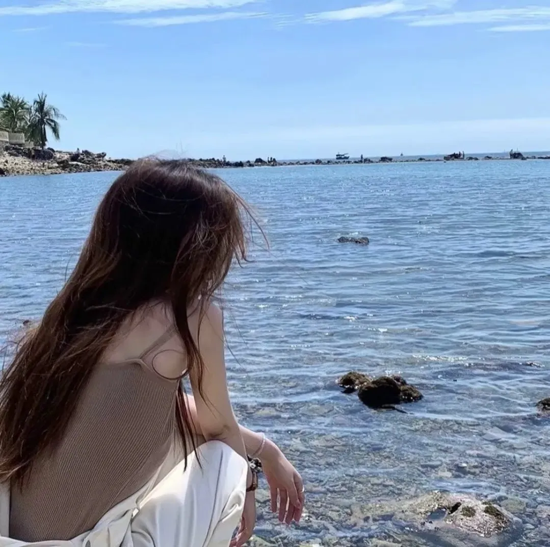 【高甜异能】《大力女子姜南顺》超清完整版：母女三代超能力，手撕毒贩又燃又爆笑
