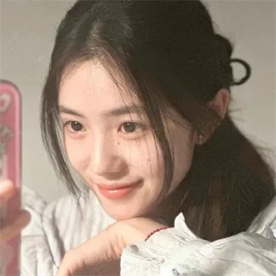 治愈系纯爱神作《四月物语》岩井俊二经典：东京的樱花雨中，暗恋是一个人的兵荒马乱